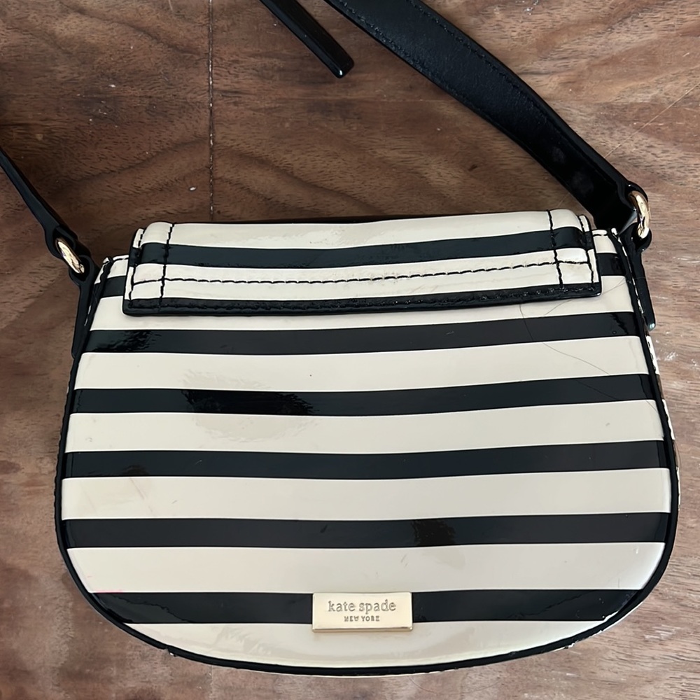 Kate Spade Purse - Picture 3 of 9